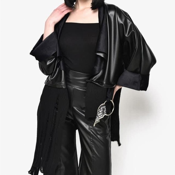 New NWT BLACK vegan leather jacket size M/L - Picture 1 of 11